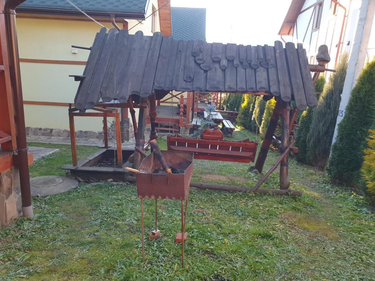 Chalet 888 Cottages Poljanyzja Exterior foto